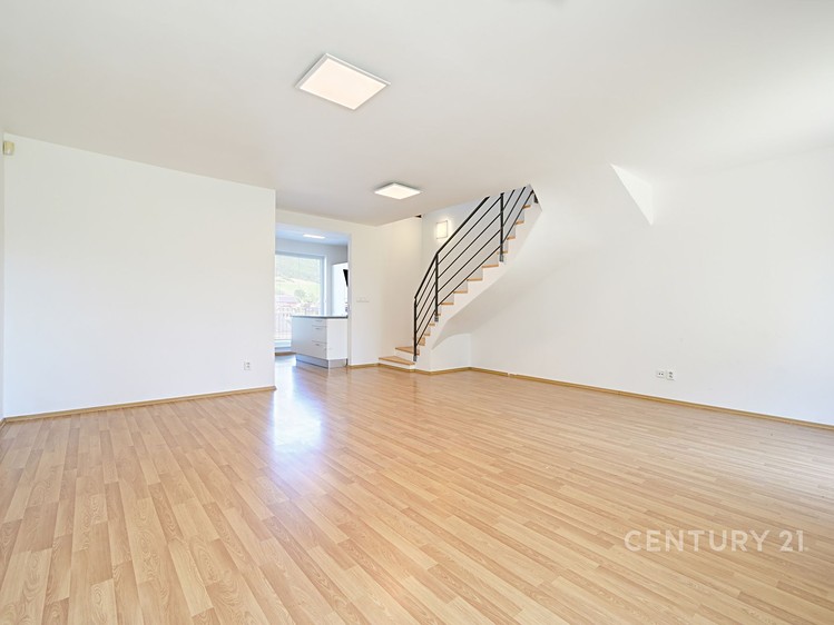 Будинок на продаж, 210 м² (29 з 33)