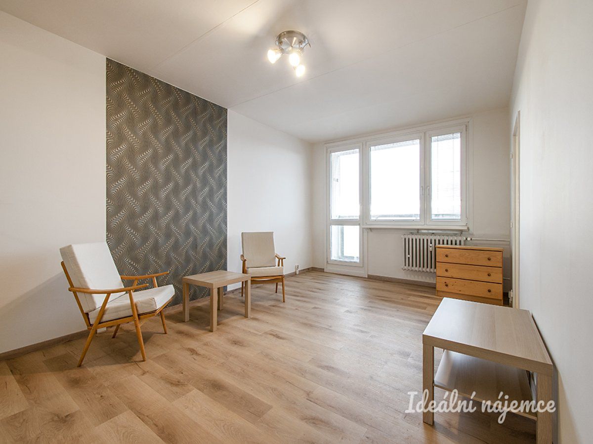Pronájem bytu 1+1 32 m² – fotografie 2