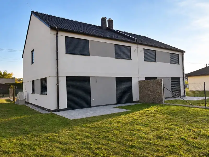 Prodej rodinného domu 143 m², pozemek 419 m², Červený Újezd – náhled fotky 2