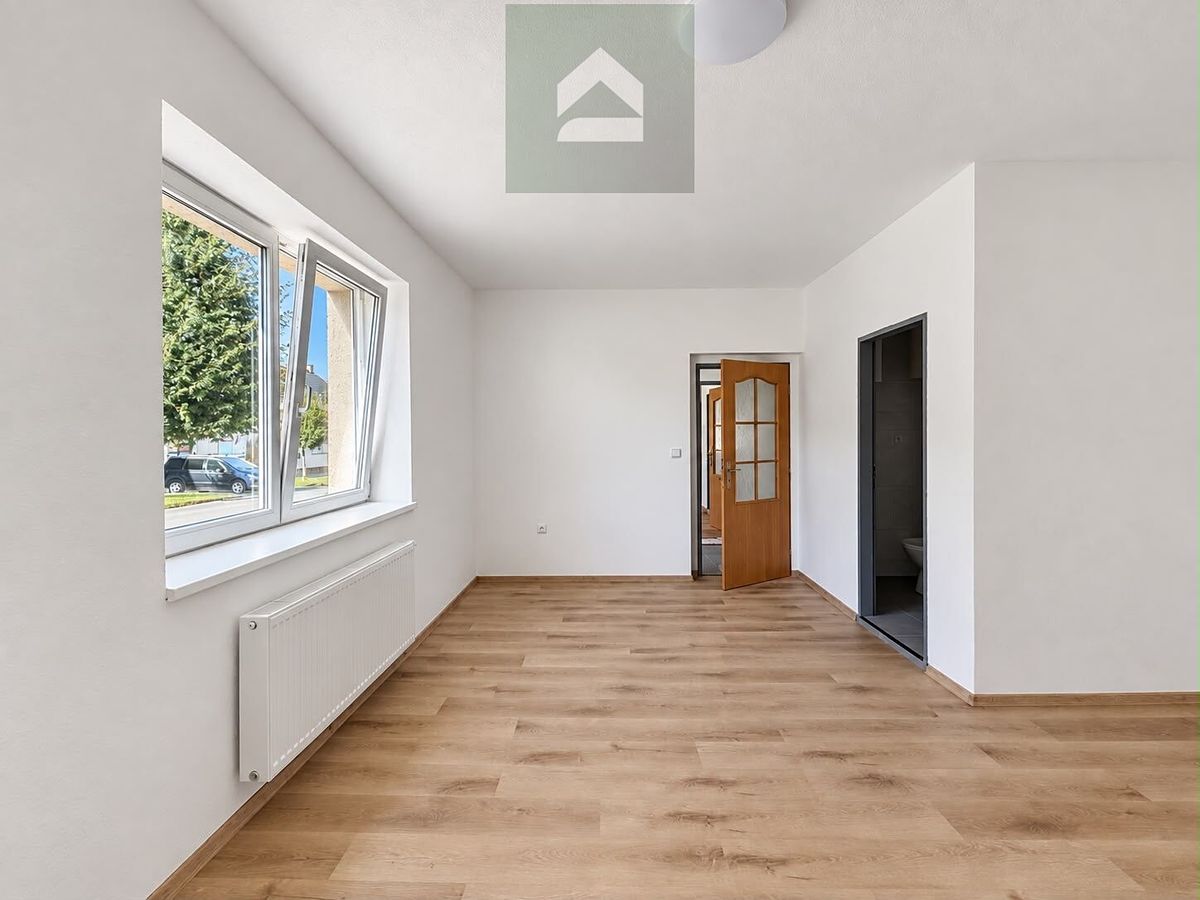 Pronájem bytu 3+kk 68 m² – fotografie 5