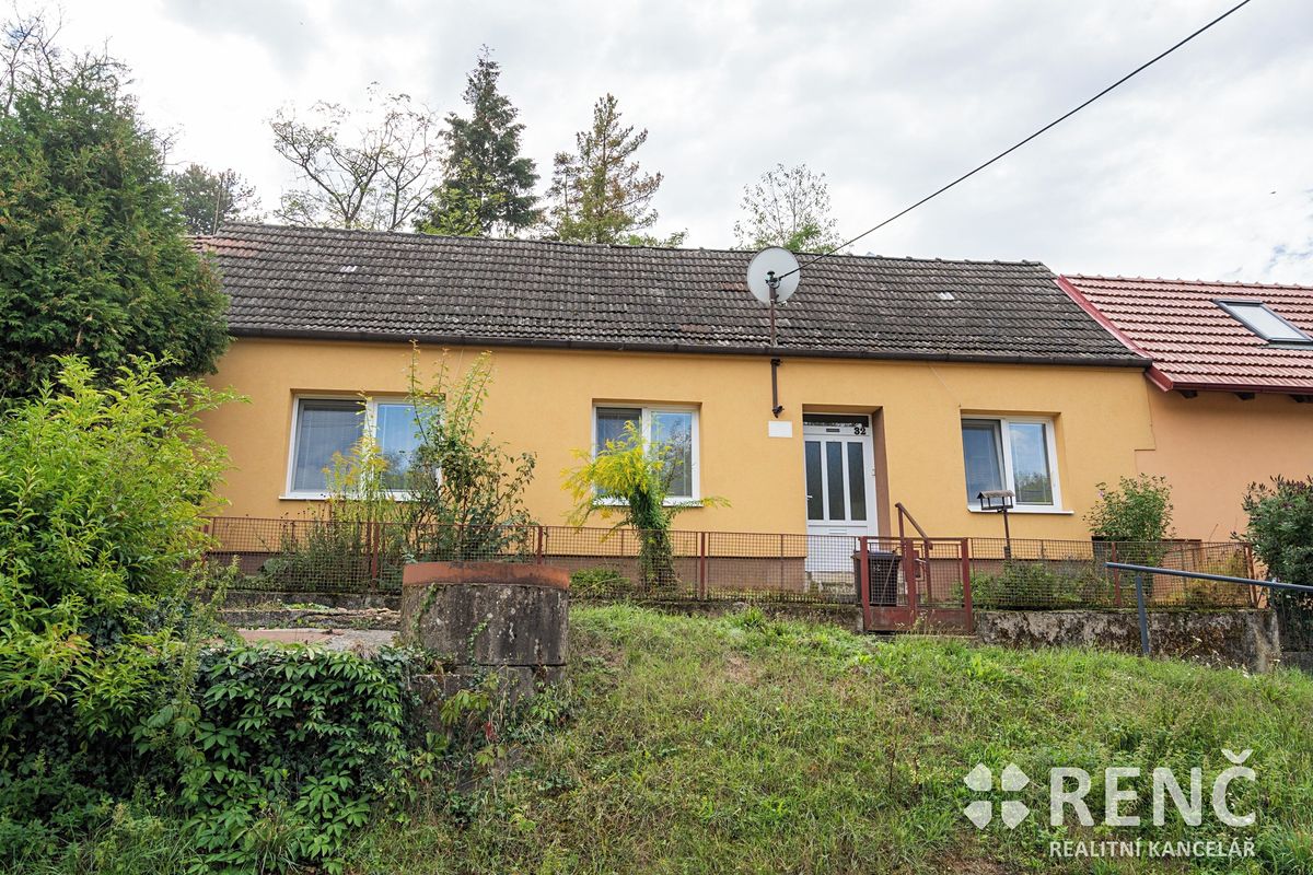 Prodej rodinného domu 75 m², pozemek 160 m² – fotografie 2