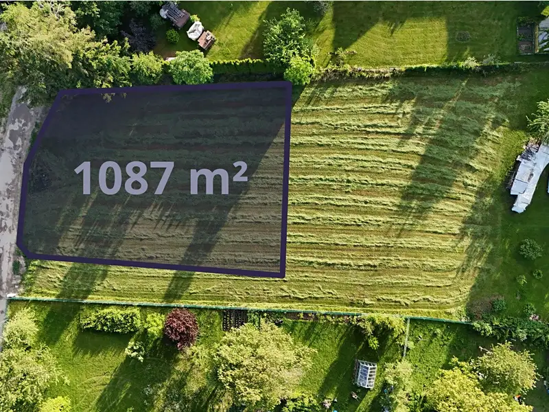 Prodej stavebního pozemku 1087 m², Ločenice – náhled fotky 1