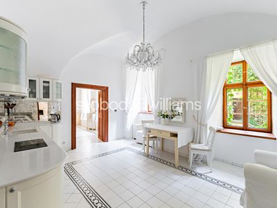 Pronájem bytu 1+1 60 m²