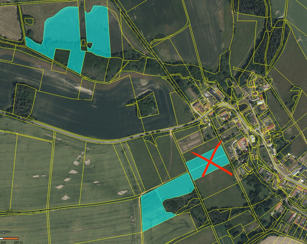 Prodej pole 48682 m²