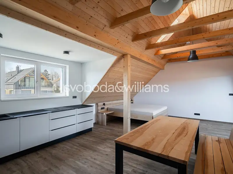 Prodej bytu 2+kk 64 m², Volary – náhled fotky 2