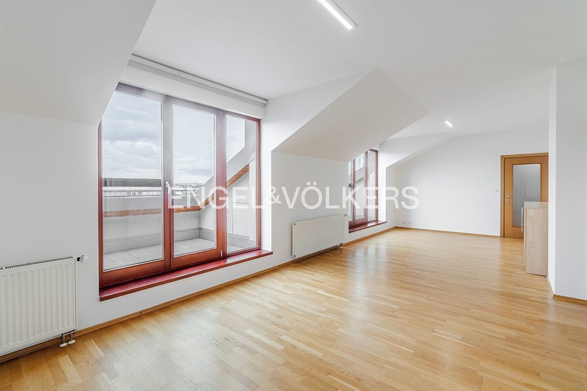 Pronájem bytu 4+1 120 m²