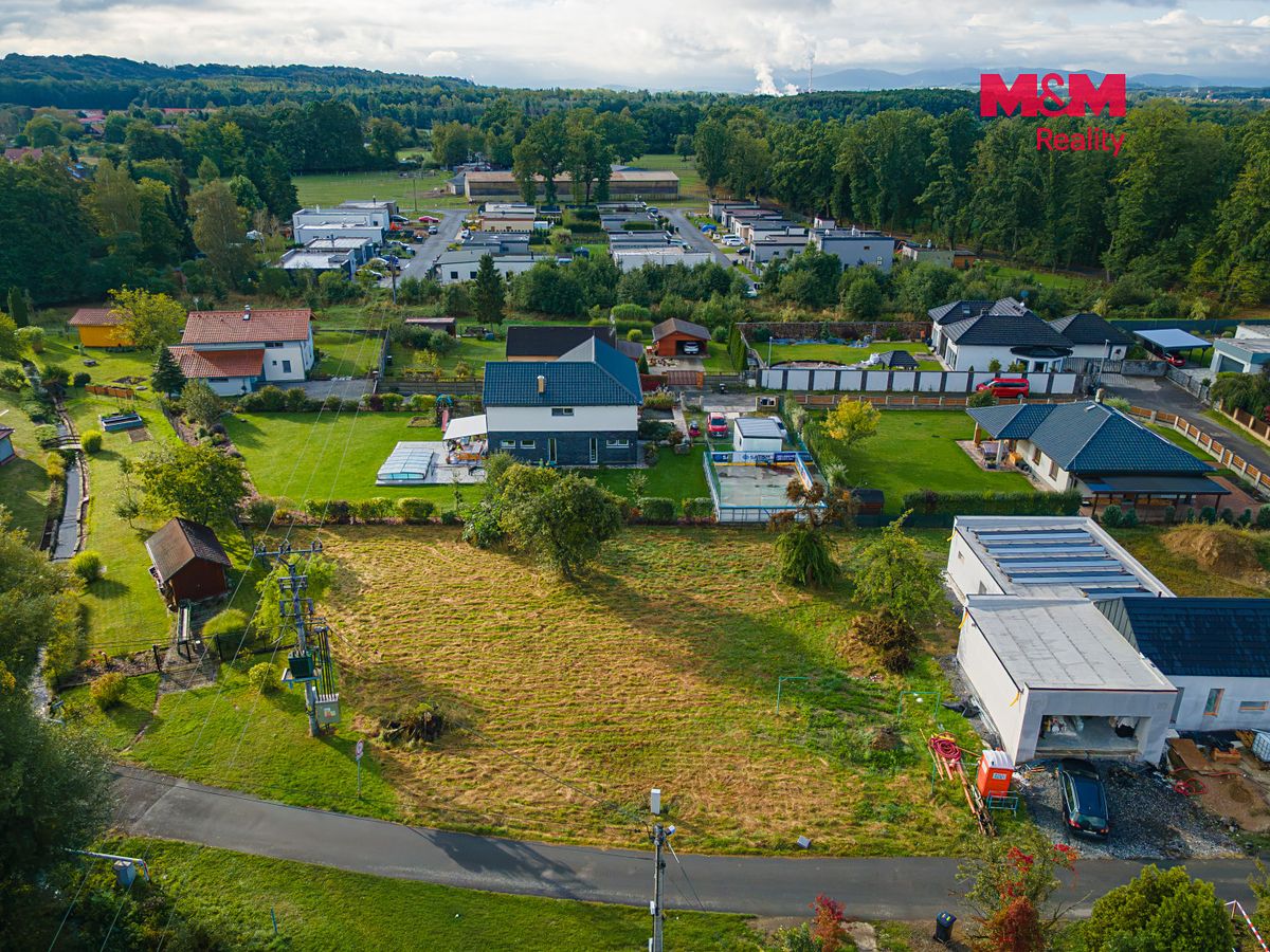 Prodej stavebního pozemku 1115 m² – fotografie 2