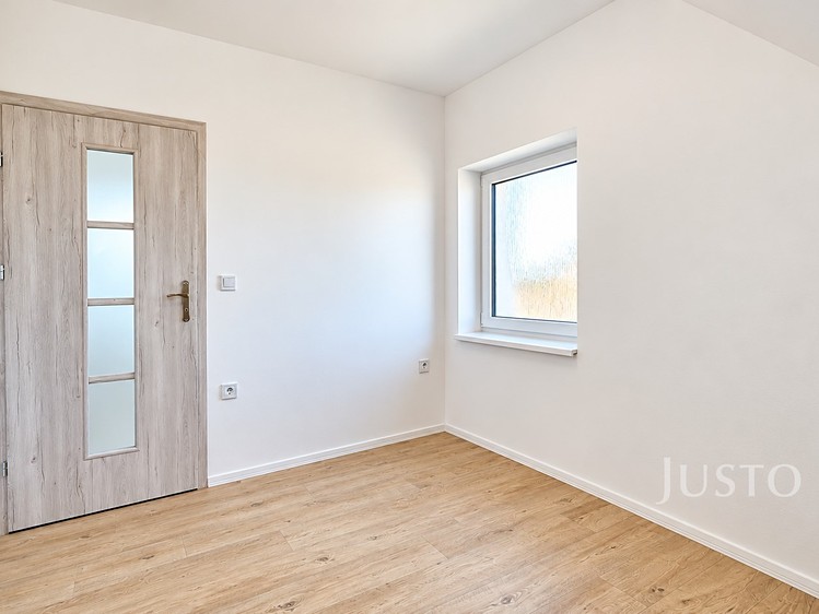 Pronájem bytu 3+kk, 50 m² (15 z 32)