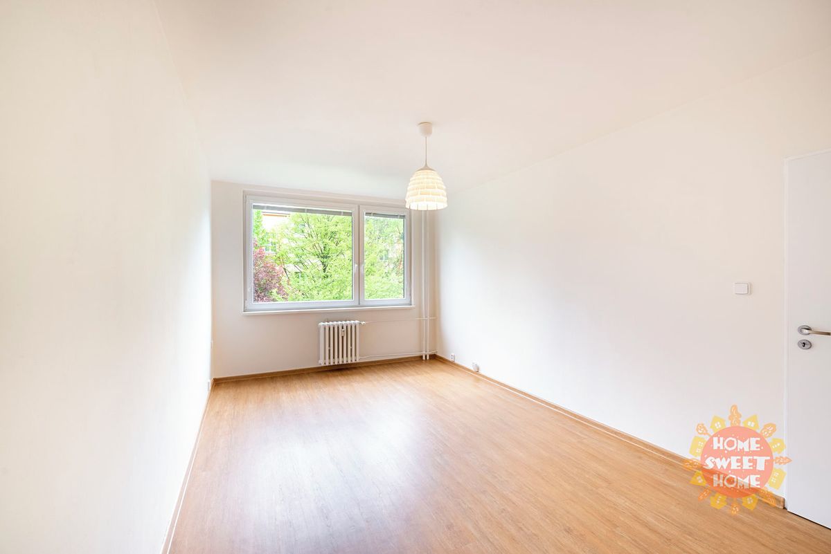 Pronájem bytu 2+kk 42 m² – fotografie 3