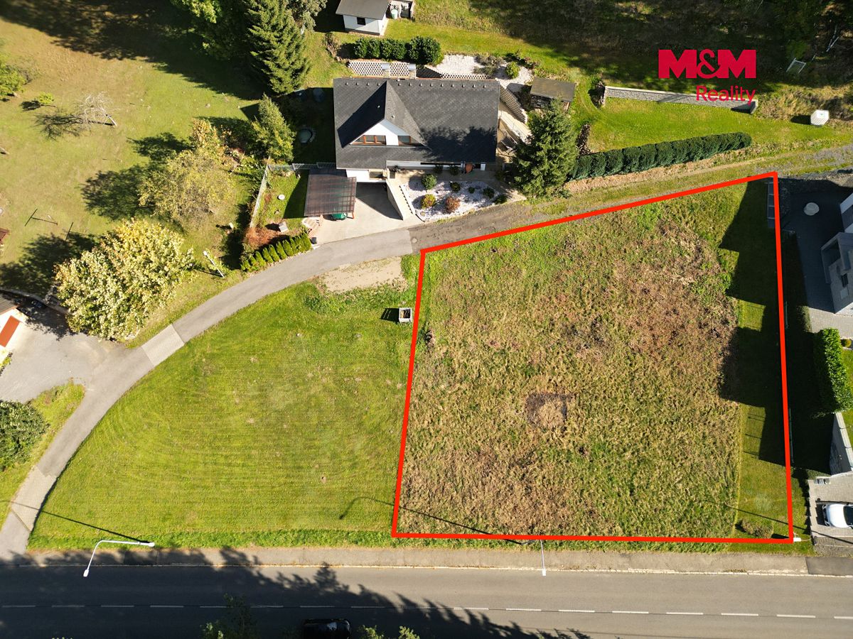 Prodej stavebního pozemku 1023 m² – fotografie 2