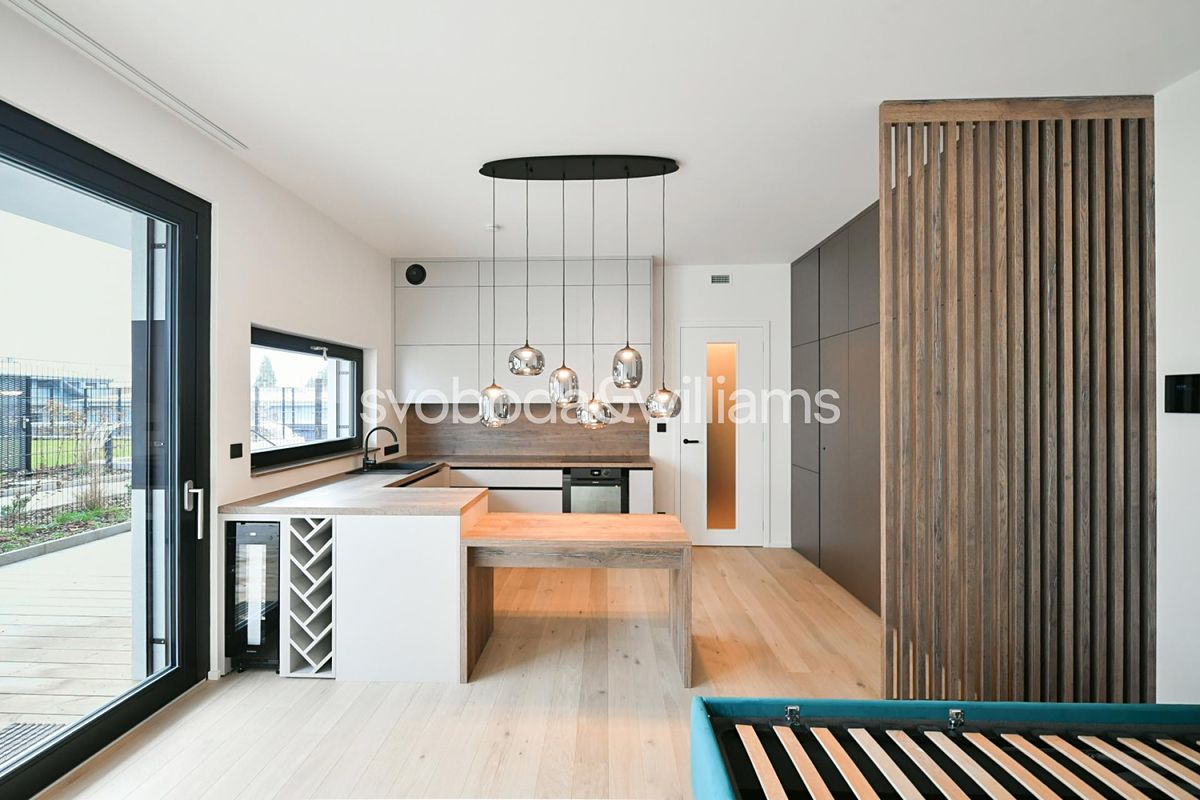 Pronájem bytu 1+kk 36 m²