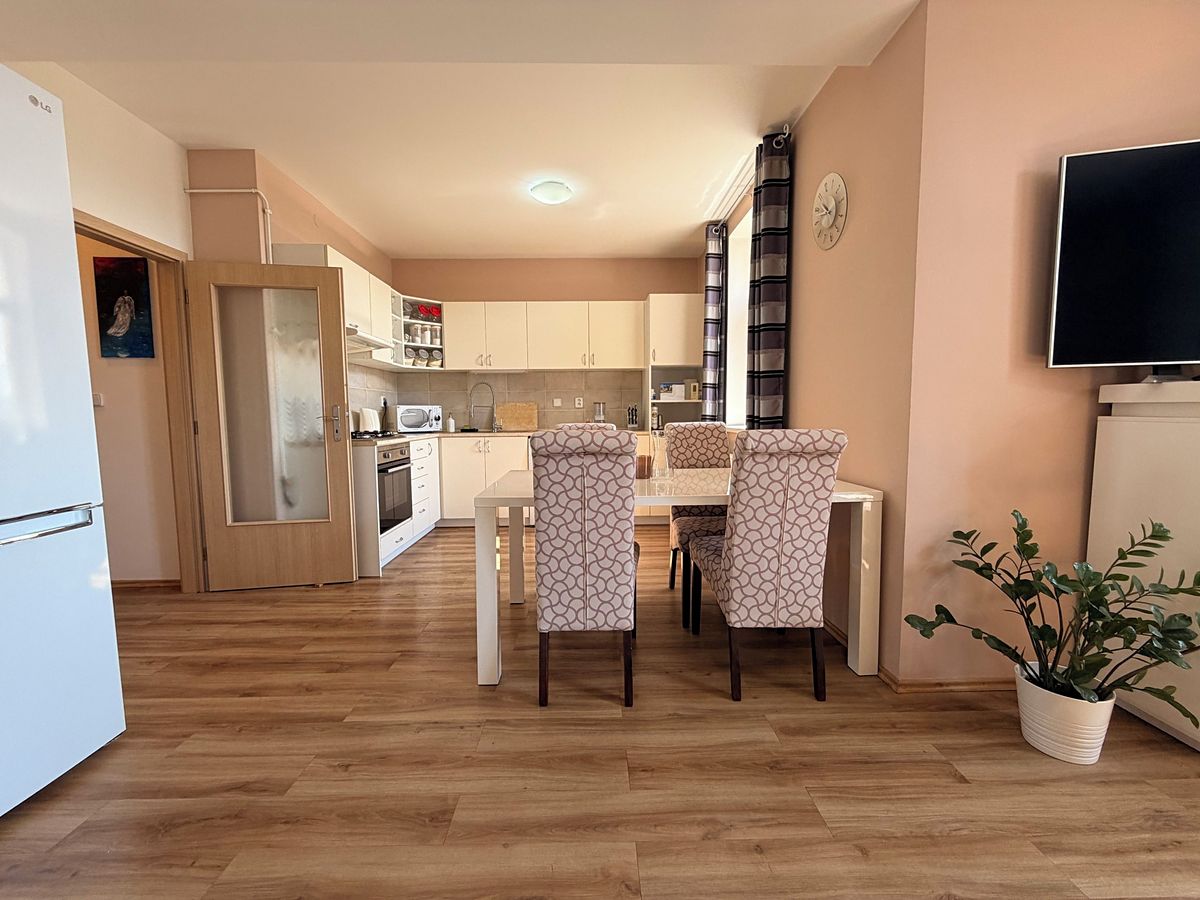 Pronájem bytu 3+kk 78 m² – fotografie 5