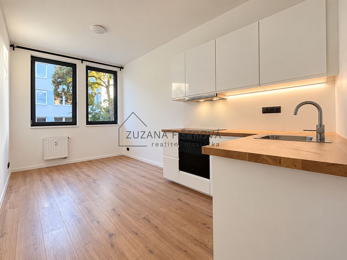 Pronájem bytu 2+kk 35 m²