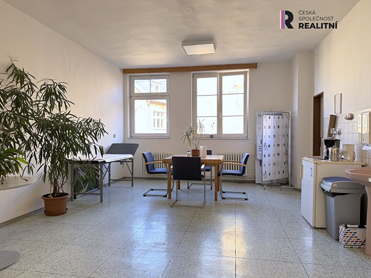 Комерційне приміщення в оренду, 49 м² (6 з 12)