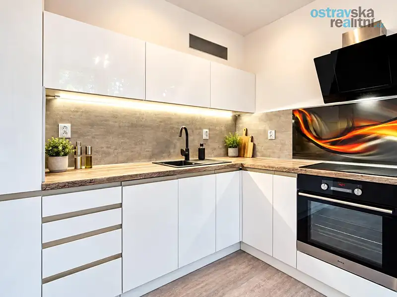 Prodej bytu 3+1 65 m², Ostrava – náhled fotky 2