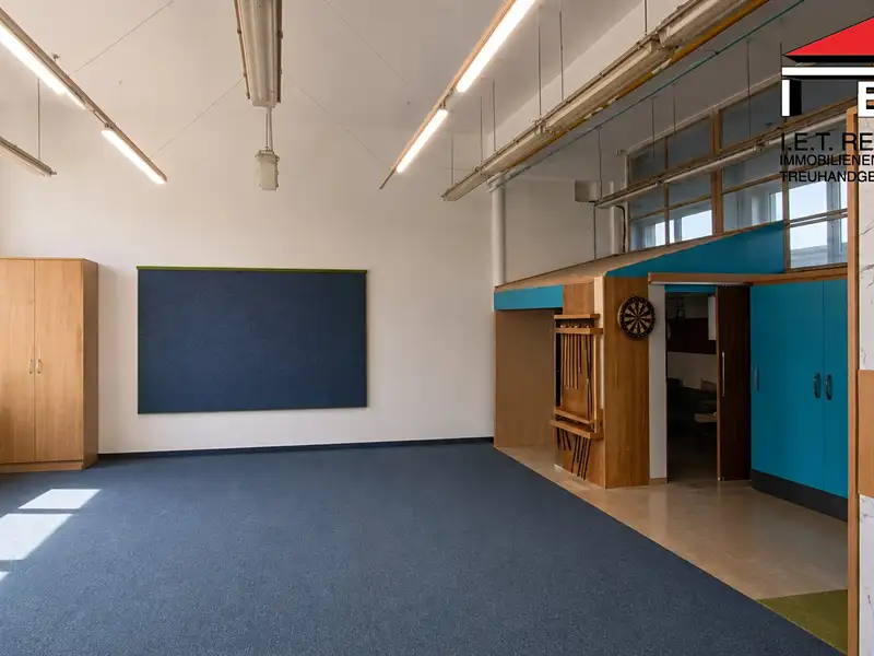 Pronájem výrobní haly, prostoru 169 m², Ostrava – náhled fotky 2
