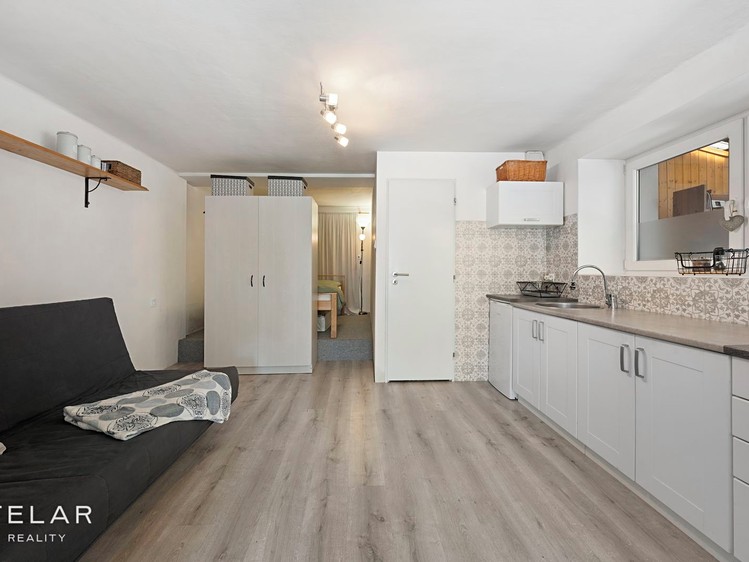 Комерційне приміщення на продаж, 220 м² (27 з 31)