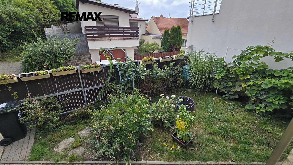 Pronájem rodinného domu 55 m², pozemek 56 m² – fotografie 2
