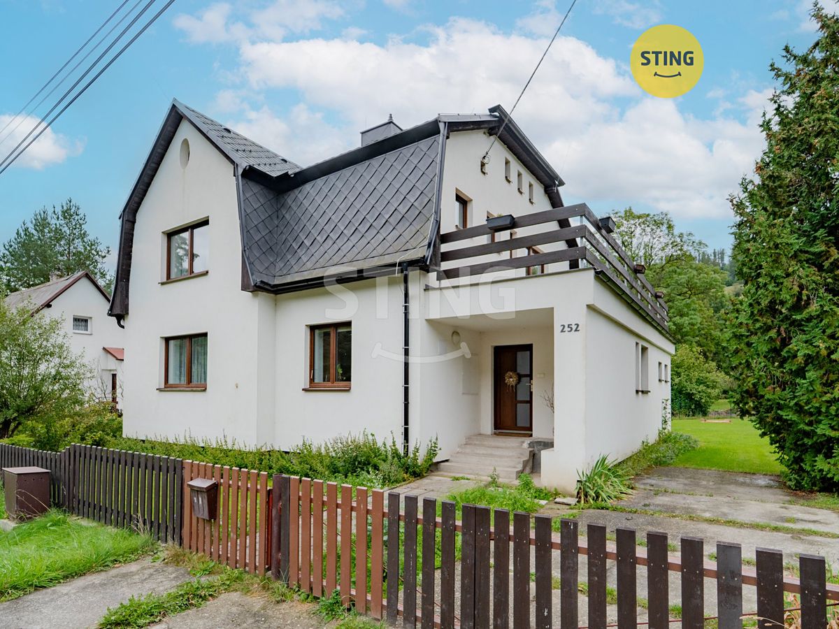 Prodej rodinného domu 249 m², pozemek 1245 m², Holčovice – fotka 1 z 3