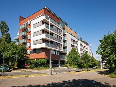 Pronájem bytu 3+kk 84 m²