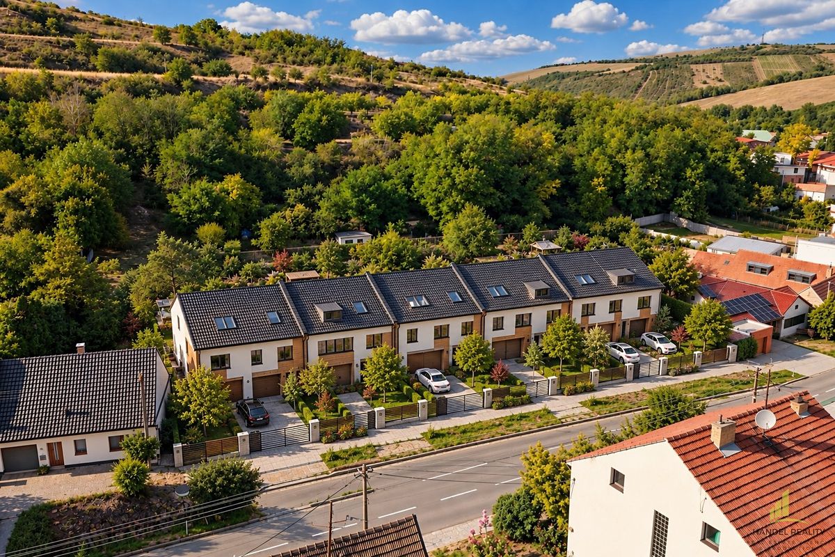 Prodej stavebního pozemku 3500 m²