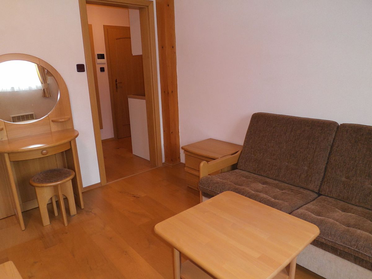 Pronájem bytu 1+kk 23 m² – fotografie 4
