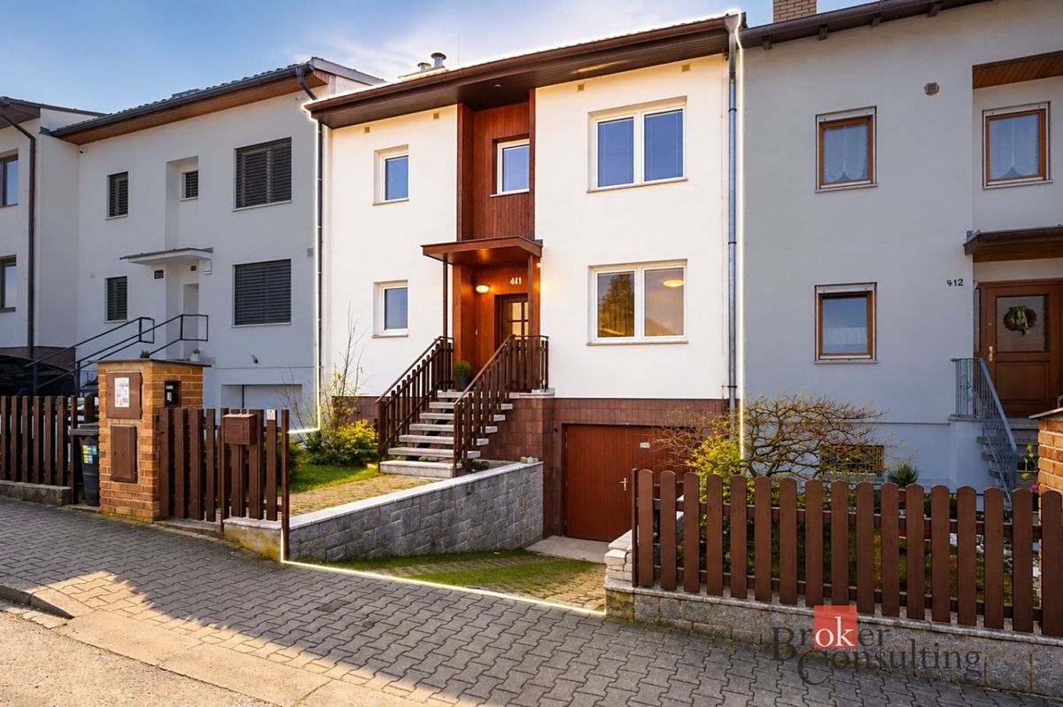 Prodej rodinného domu 142 m², pozemek 244 m²
