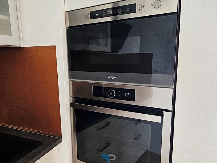 Pronájem bytu 1+kk, 26 m² (3 z 10)