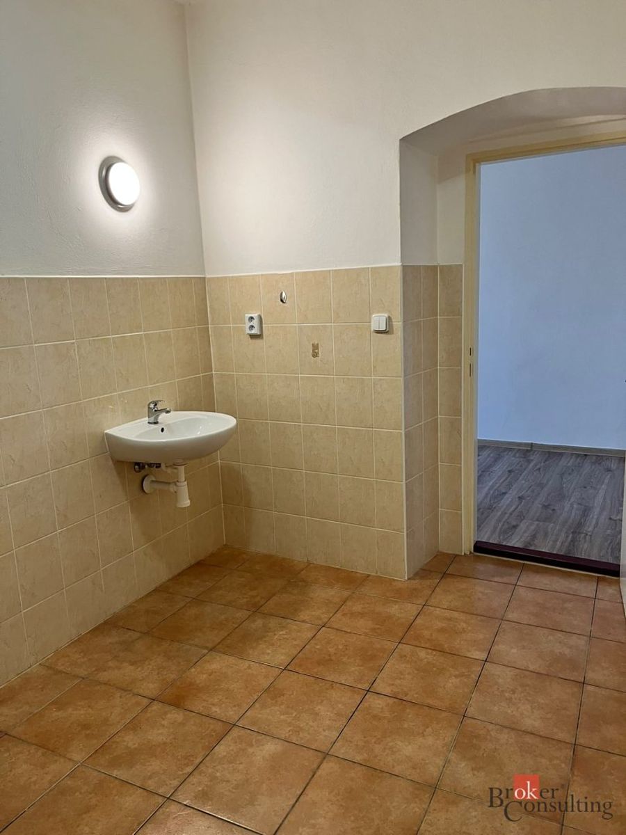 Pronájem bytu 2+kk 61 m² – fotografie 5