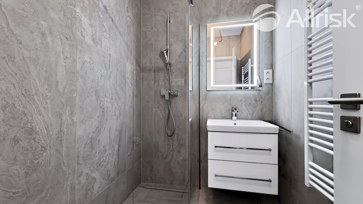 Pronájem bytu 1+kk 33 m² – fotografie 4