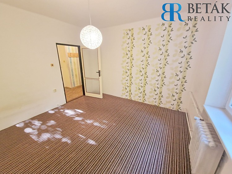 Wohnung 1+1 zum Kauf, 33 m² (8 von 12)