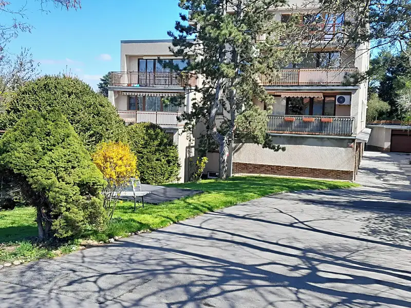 Pronájem bytu 2+kk 40 m², Praha – náhled fotky 3