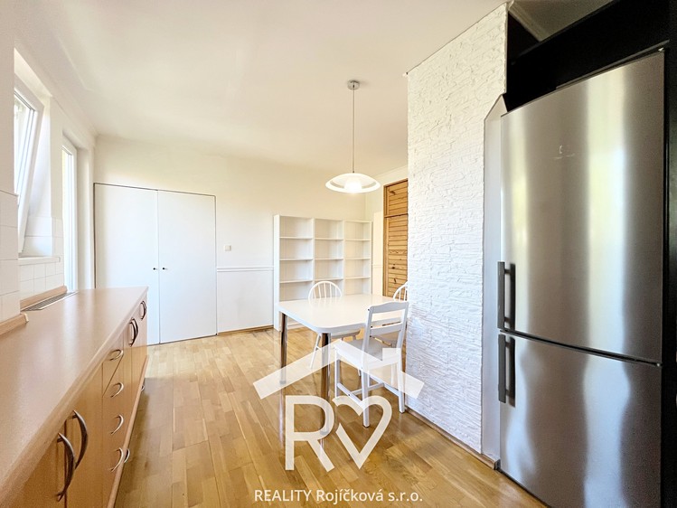 Wohnung 4+1 zur Miete, 111 m² (12 von 26)