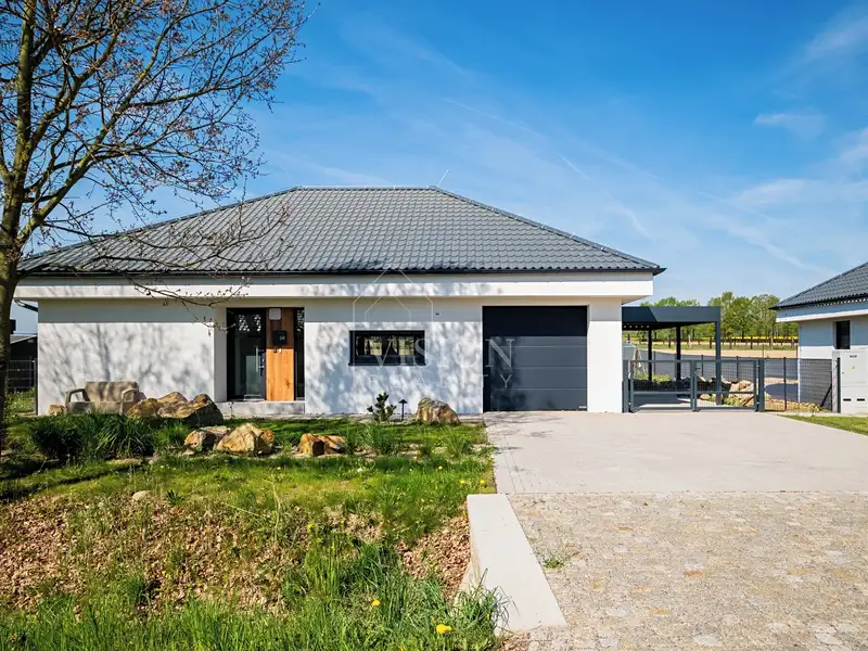 Prodej rodinného domu 91 m², pozemek 800 m², Malovice – náhled fotky 1