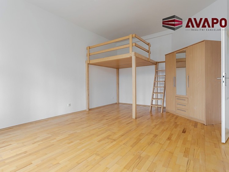 Pronájem bytu 1+1, 43 m² (5 z 14)