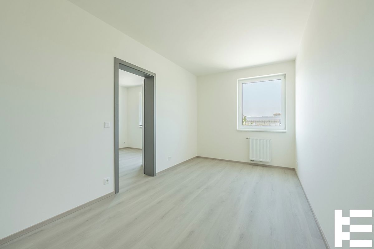 Prodej bytu 2+kk 36 m², Praha – fotka 1 z 3