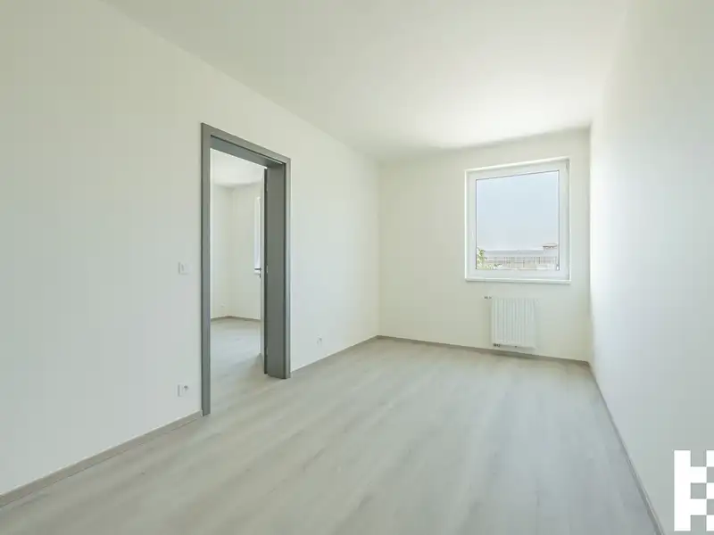 Prodej bytu 2+kk 36 m², Praha – náhled fotky 1