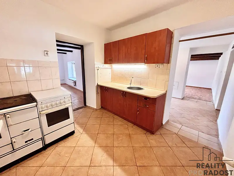 Prodej rodinného domu 100 m², pozemek 494 m², Kamenná – náhled fotky 2