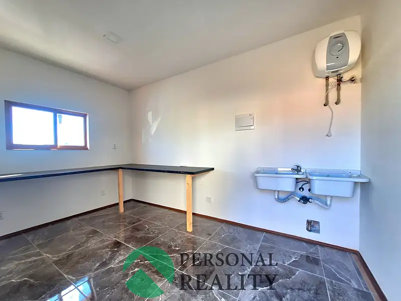 Pronájem obchodního prostoru 16 m², Rostoklaty – náhled fotky 2