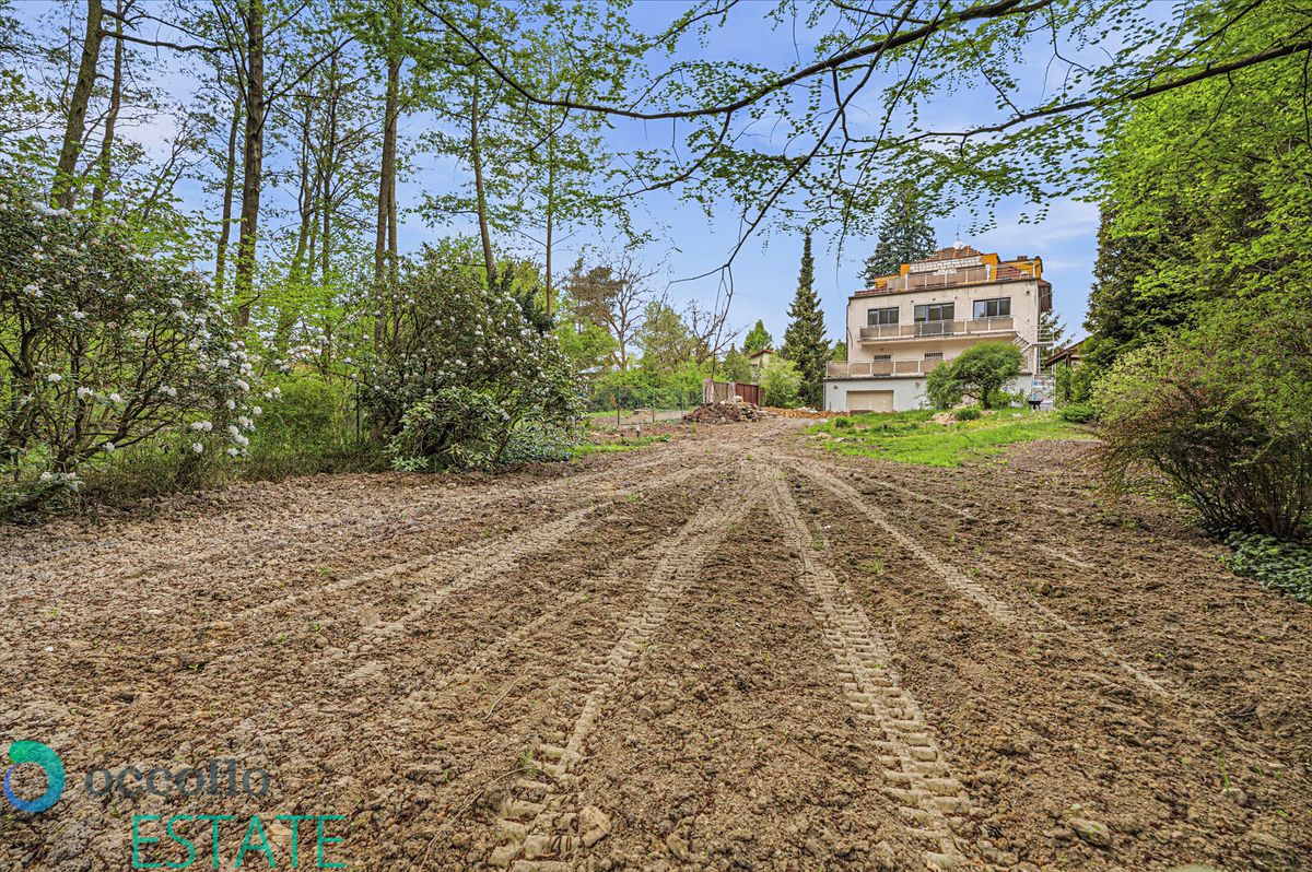 Prodej stavebního pozemku 1099 m² – fotografie 4