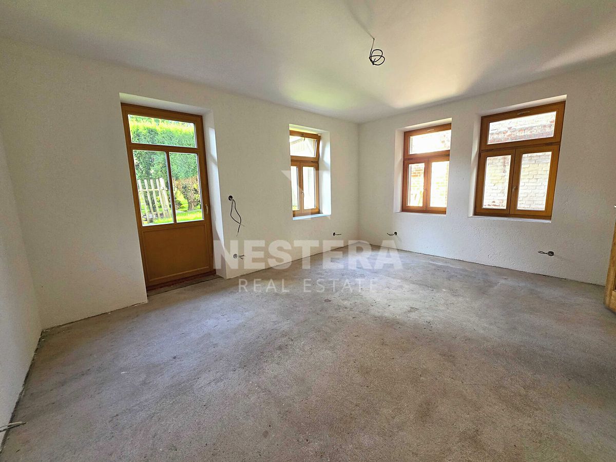 Prodej rodinného domu 174 m², pozemek 250 m² – fotografie 4