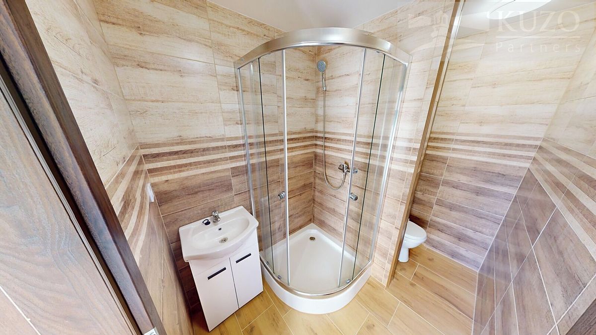 Pronájem bytu 3+kk 64 m² – fotografie 2