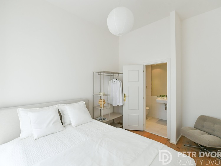 Prodej bytu 1+1, 27 m² (6 z 20)