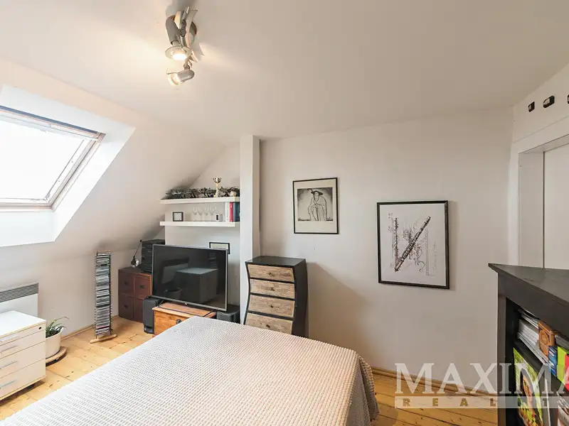Pronájem bytu pokoje 30 m², Praha – náhled fotky 2