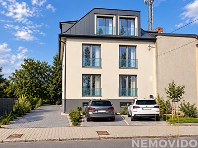 Prodej vícegeneračního domu 242 m², pozemek 289 m²