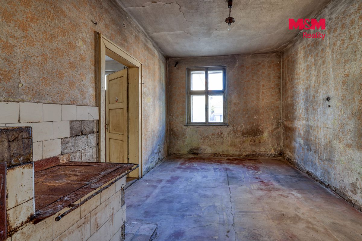 Prodej rodinného domu 88 m², pozemek 229 m² – fotografie 2