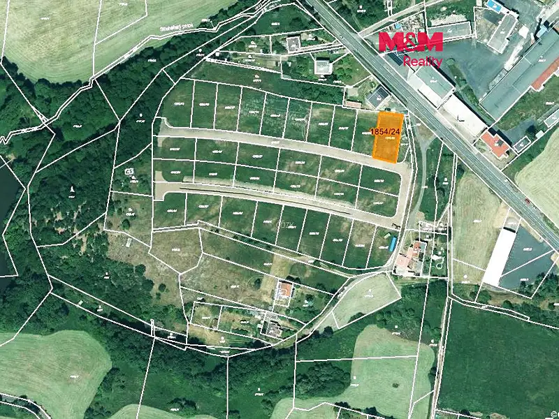 Prodej stavebního pozemku 808 m², Lubenec – náhled fotky 1