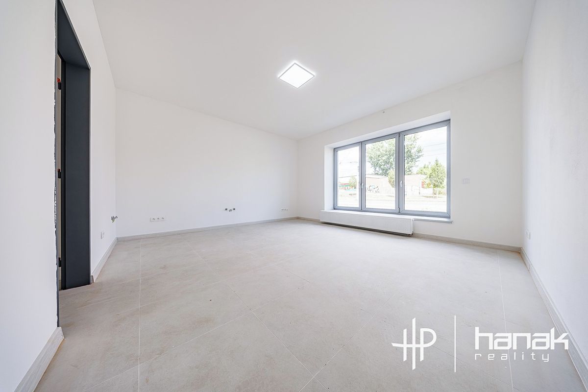 Pronájem ordinace 48 m² – fotografie 2