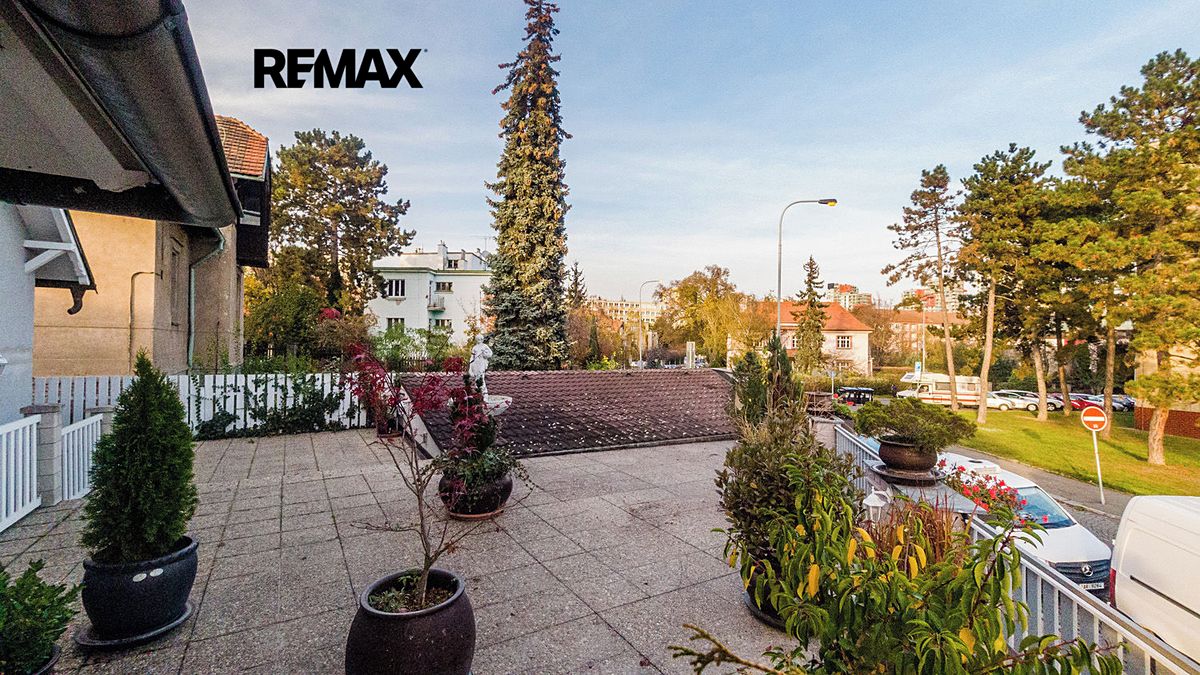 Prodej obchodního prostoru 109 m² – fotografie 3