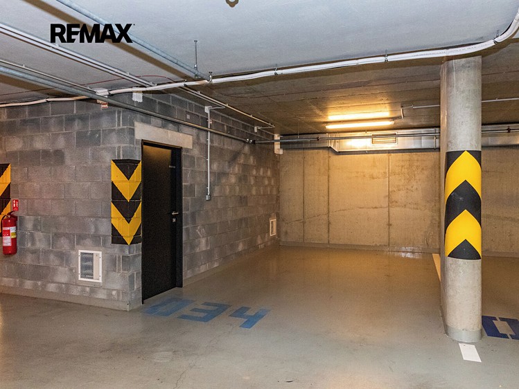 Pronájem bytu 2+kk, 66 m² (19 z 22)